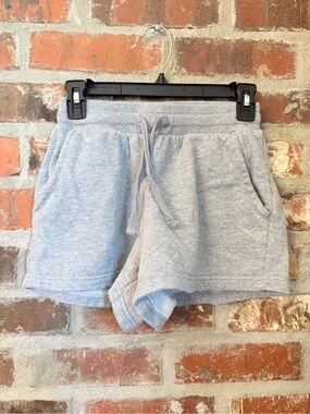 P111 - Colsie Casual Drawstring Fleece Lounge Shorts - Light Gray